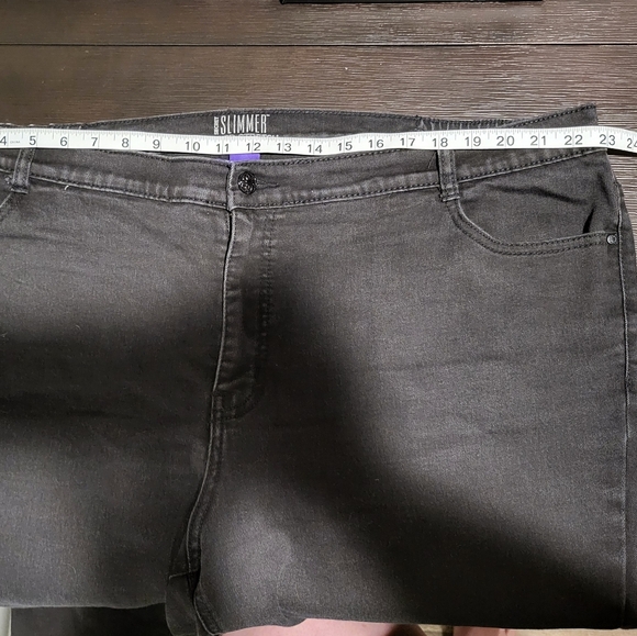 Plus Size 26W Black Jeans - Picture 4 of 5